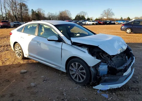 2015 Hyundai Sonata Sport z USA, uszkodzony, nr VIN 5NPE34AF0FH089748